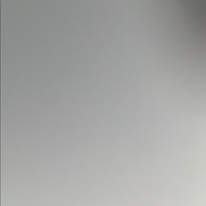 Meet your Posher, Avry